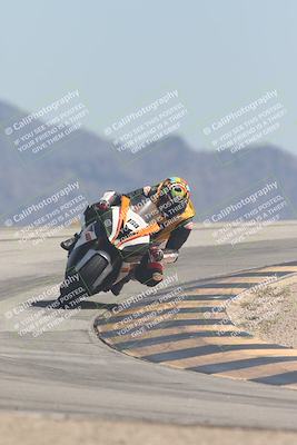 media/Sep-20-2025-Race Pace (Sat) [[d4e1b33f4d]]/Non Verified/Turn 12 (12pm)/